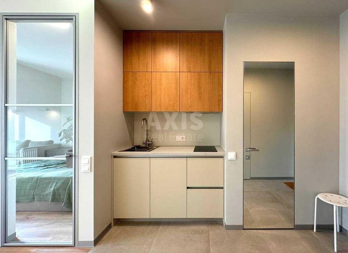 1k apartment vul. Kyrylivs'ka 370