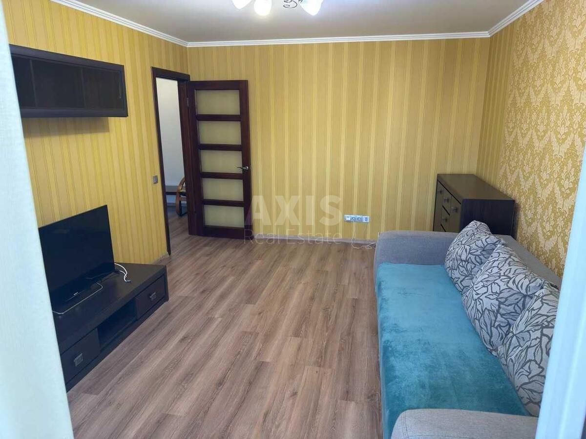 3k apartment vul. Ahmatovoi' Anny 11565632