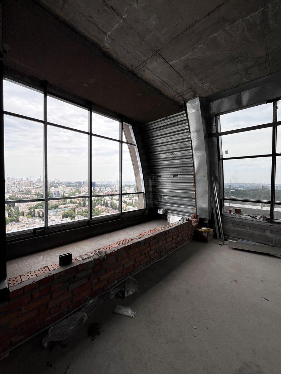 4k apartment vul. Dragomyrova Myhajla 4Б5681710