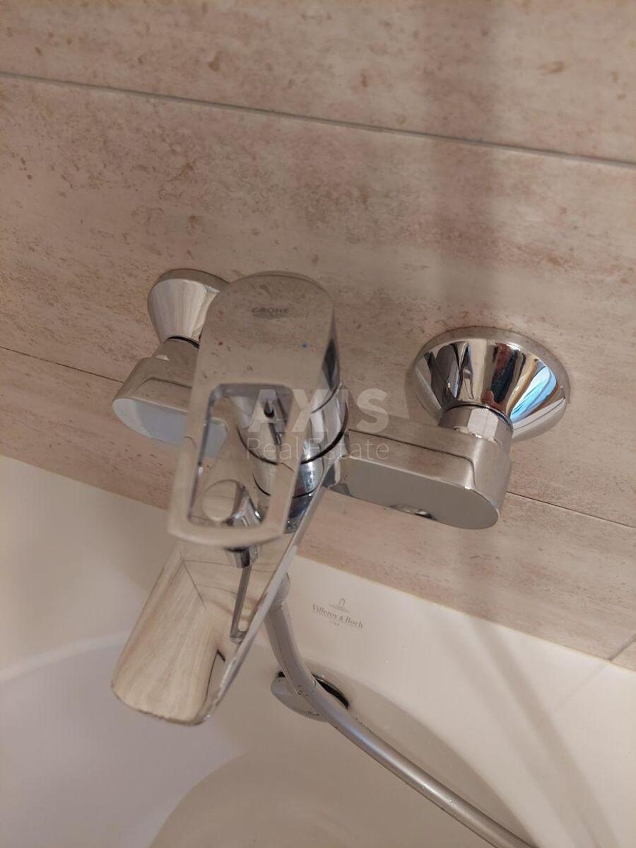 2k apartment vul. Lypkivs'kogo Vasylja Mytropolyta 38572025