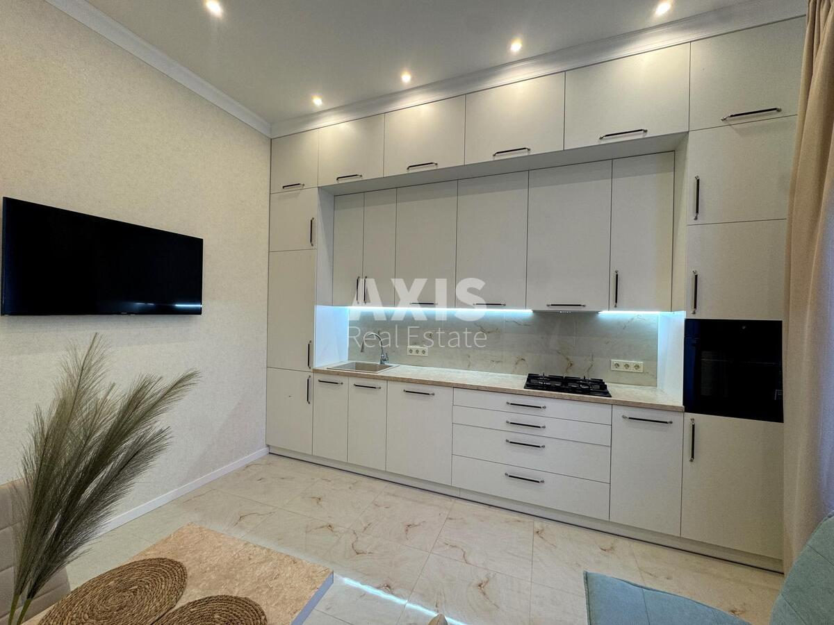 3k apartment vul. Tarasivs'ka 8615150