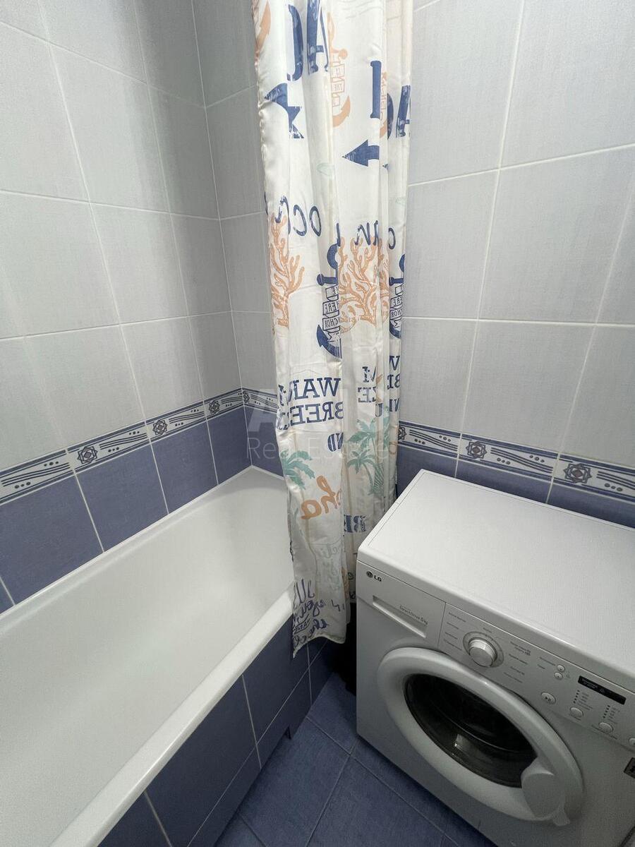 2k apartment vul. Trostjanec'ka 7В9