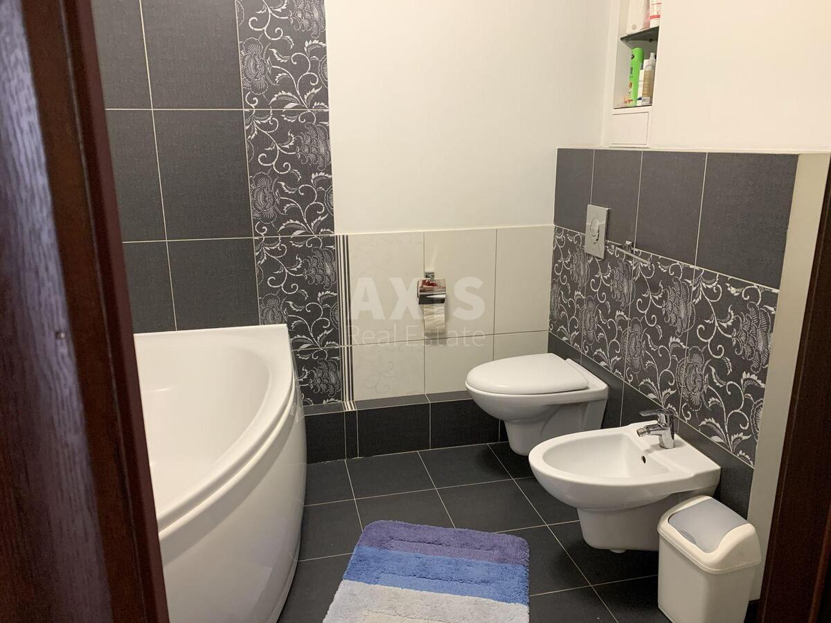 2k apartment vul. Ushakova Mykoly 1А617765