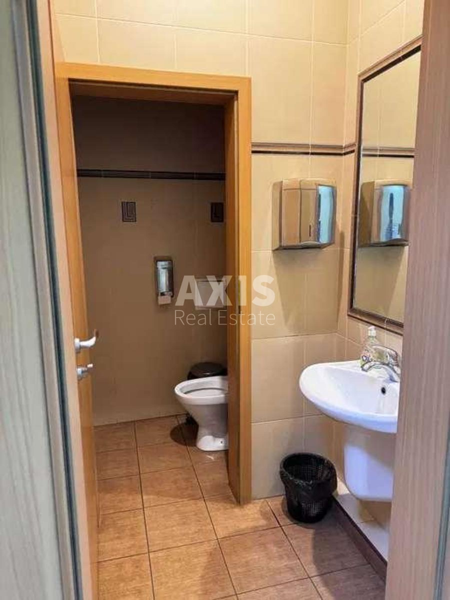 Office vul. Dmytrivs'ka 44А, 330m2319568