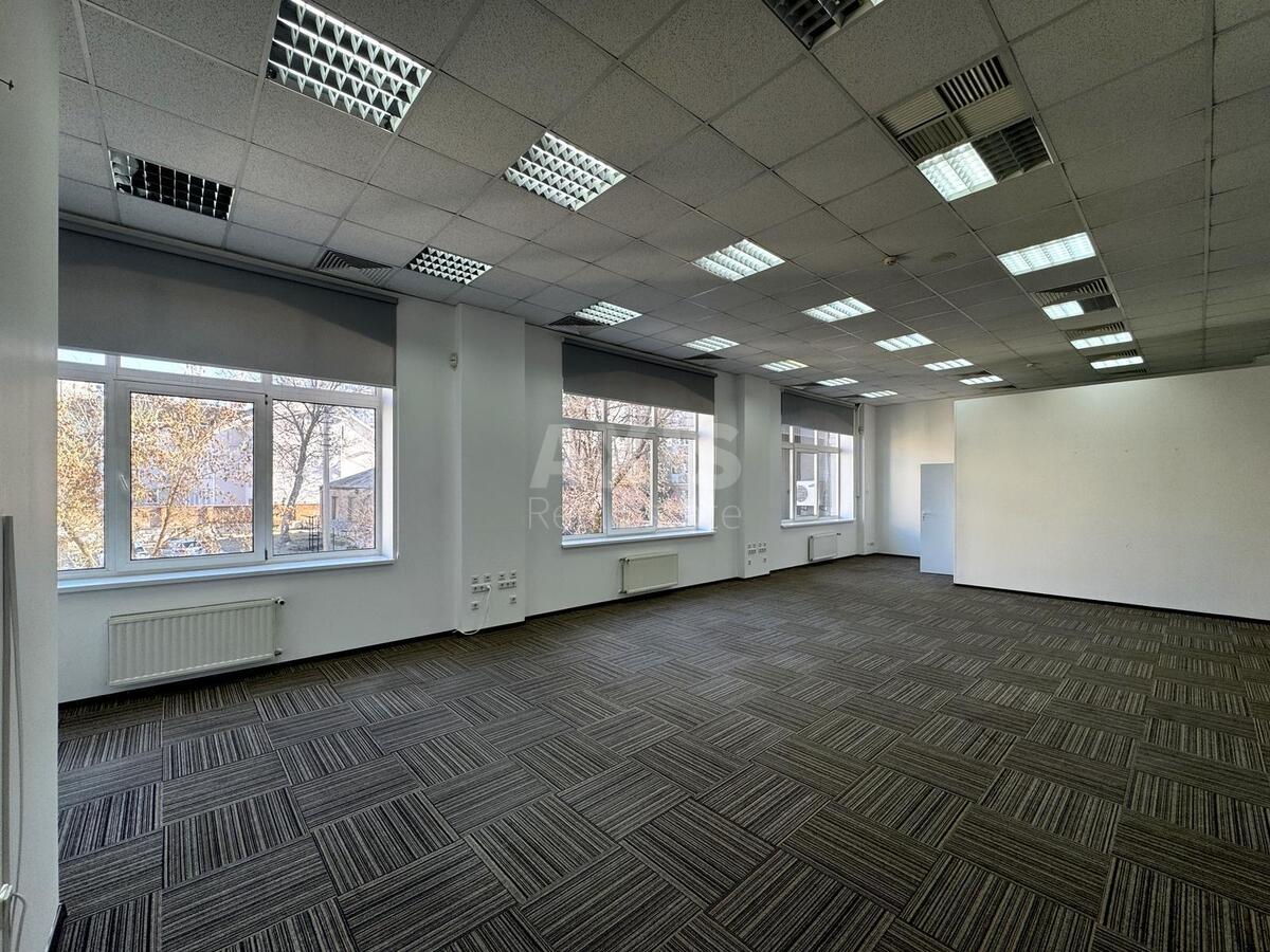 Офис ул. Пимоненко Николая 13, 398м261923