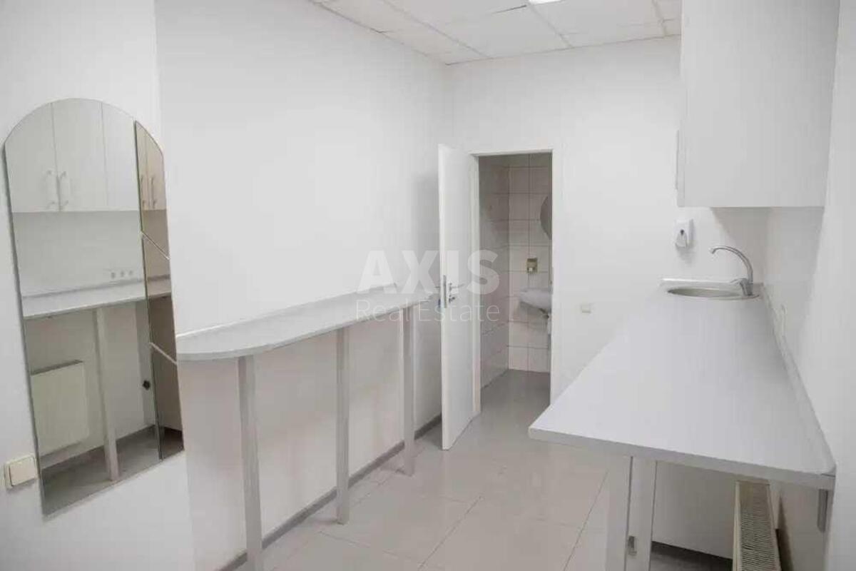 Trade object vul. Trostjanec'ka 49, 626m2576444