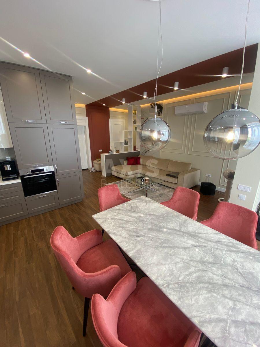 1k apartment bul. Lesi Ukrai'nky 7В4