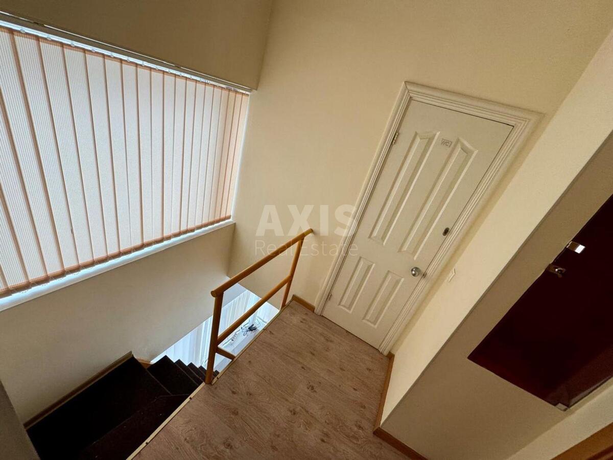 Office bul. Lesi Ukrai'nky 21А, 68m2621022