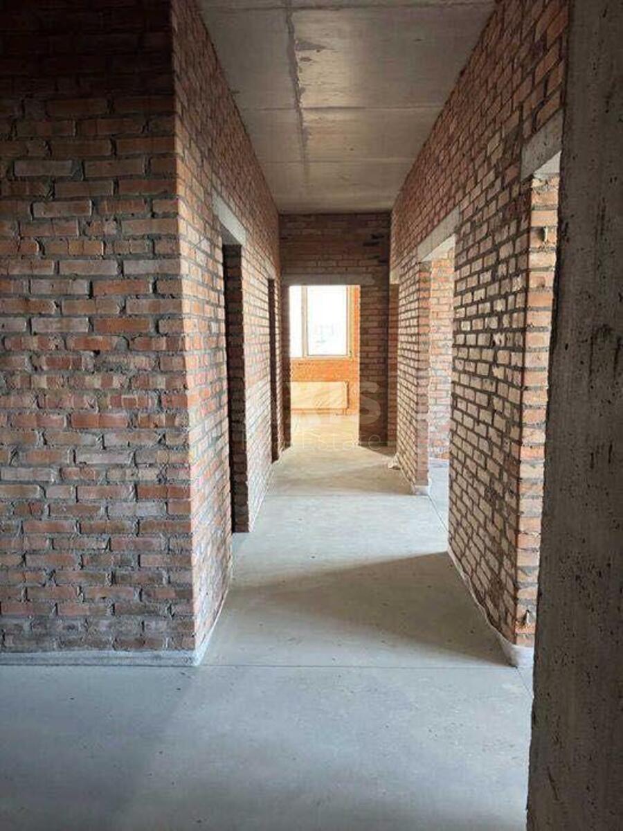 3k apartment vul. Zvirynec'ka 720