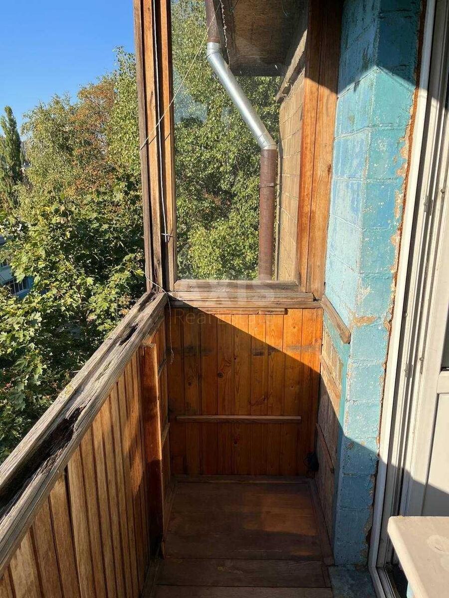 2к квартира ул. Антонова Авиаконструктора 124