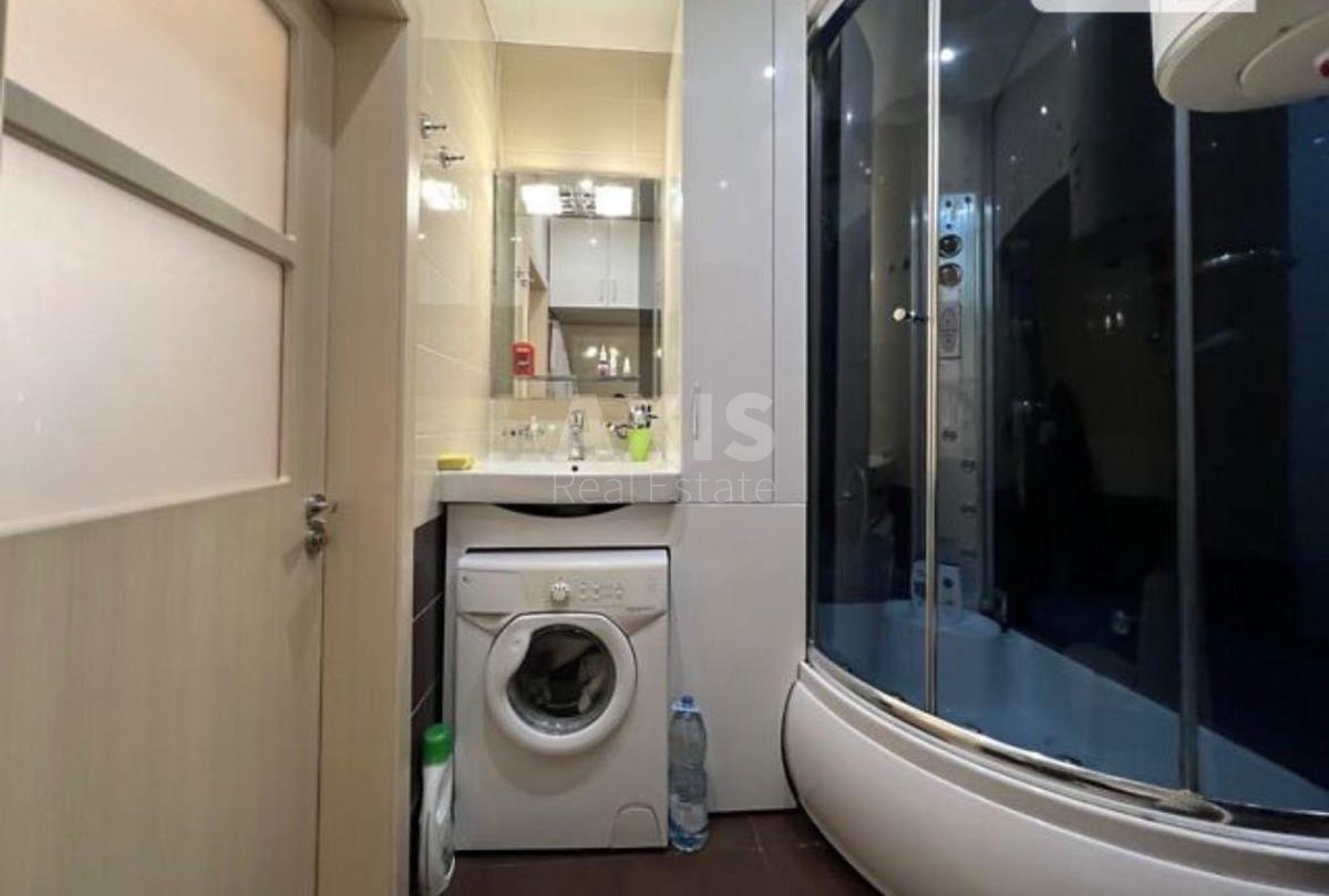 1k apartment vul. Degtjarivs'ka 25А5