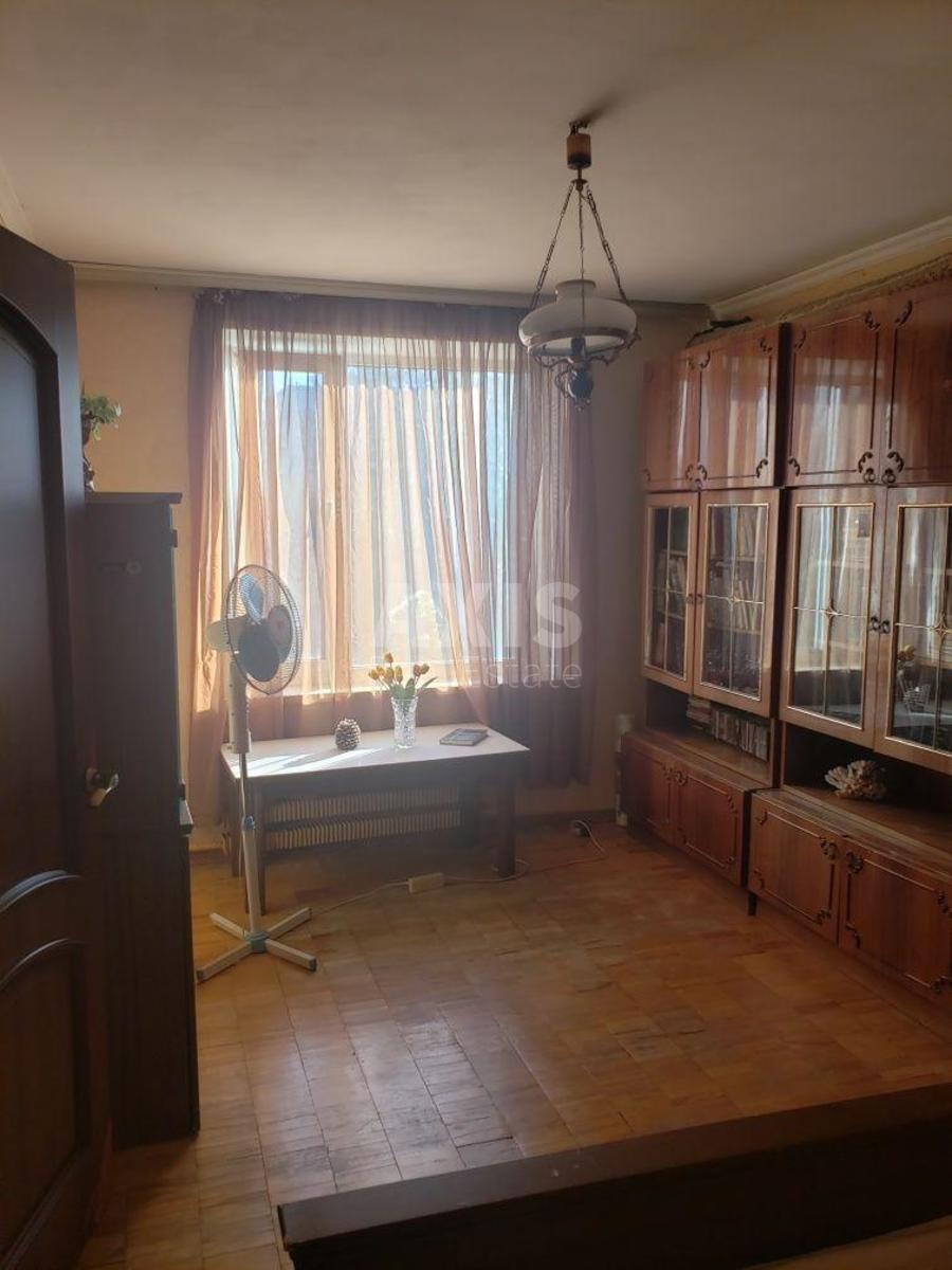 3k apartment pr-t Tychyny Pavla 21