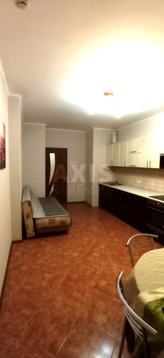 3k apartment vul. Sribnokil's'ka 2А593620