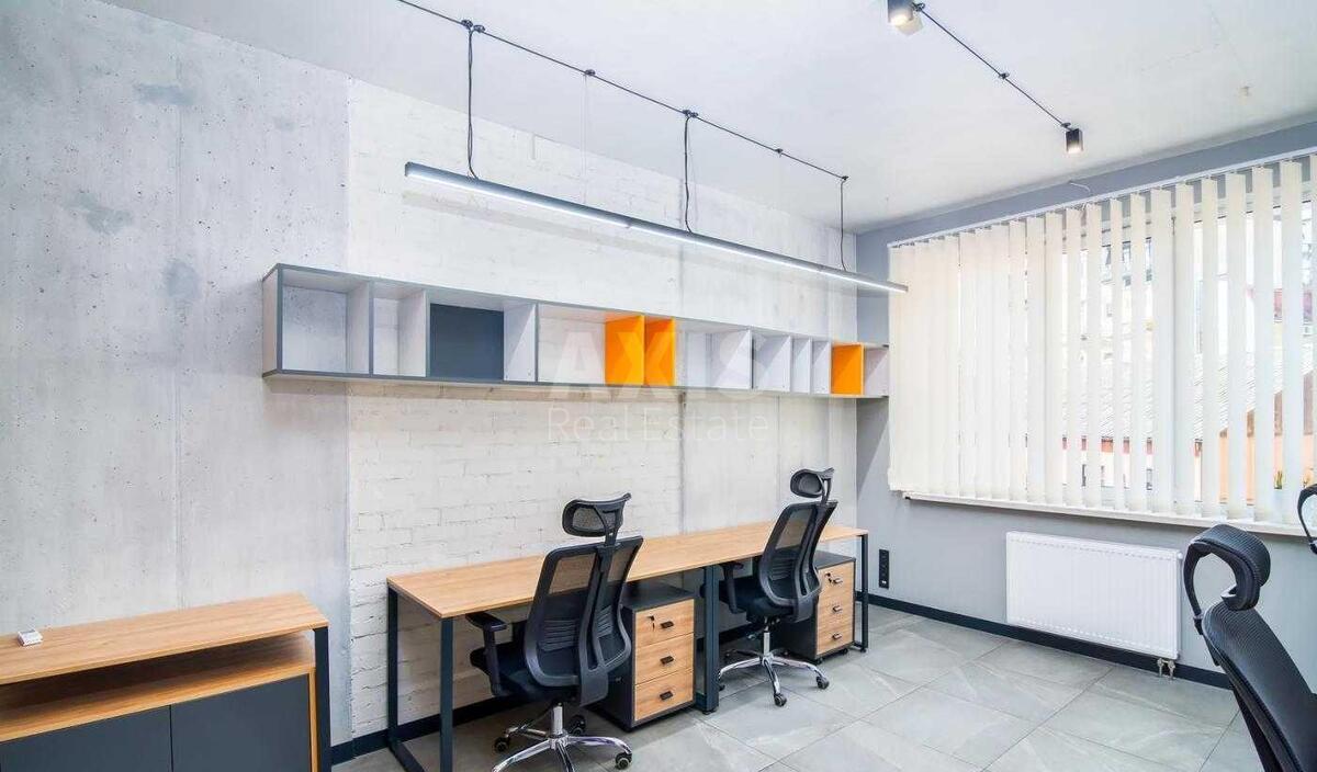 Office vul. Saksagans'kogo 37К, 165m21