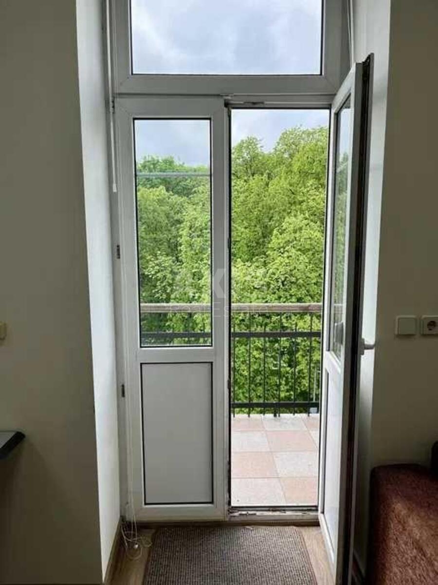 Офис ул. Терещенковская 13, 128м22