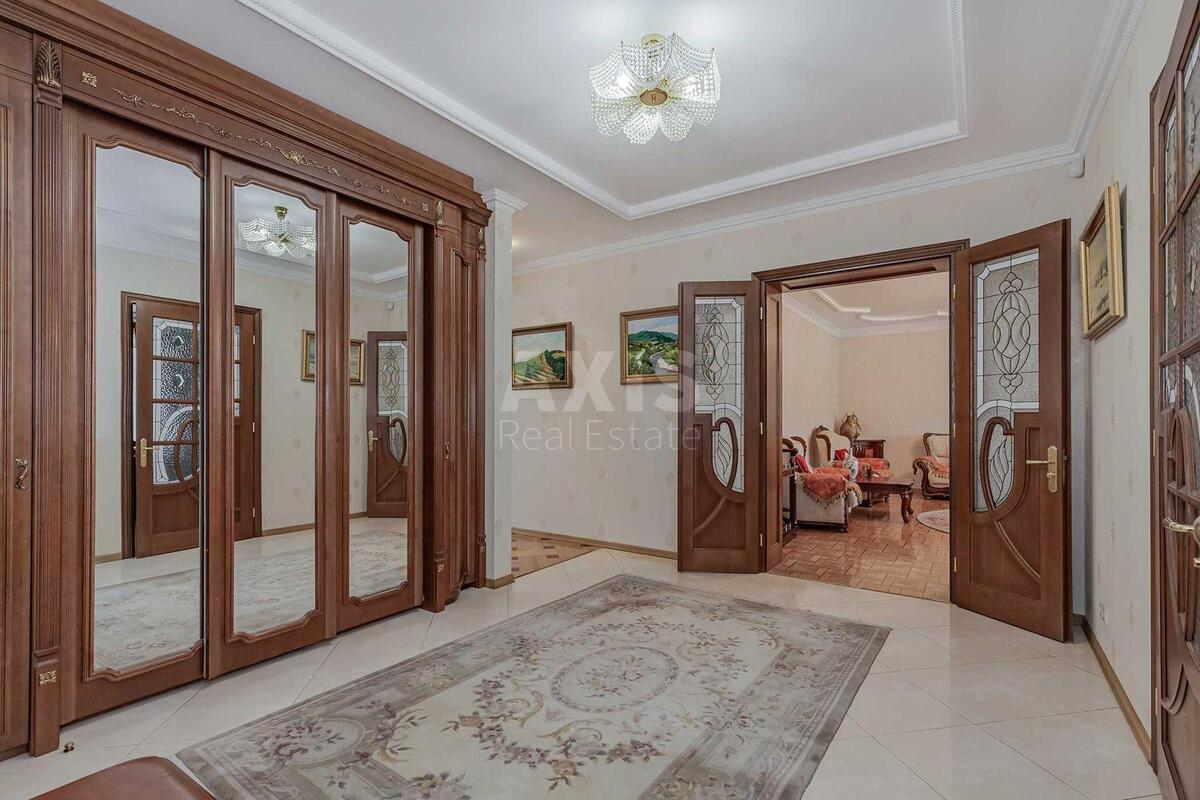 4к квартира ул. Гончара Олеся 2613