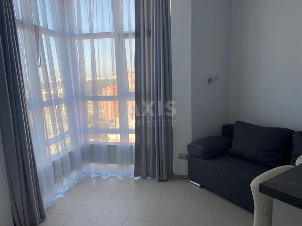 1k apartment vul. Saperne Pole 14/550