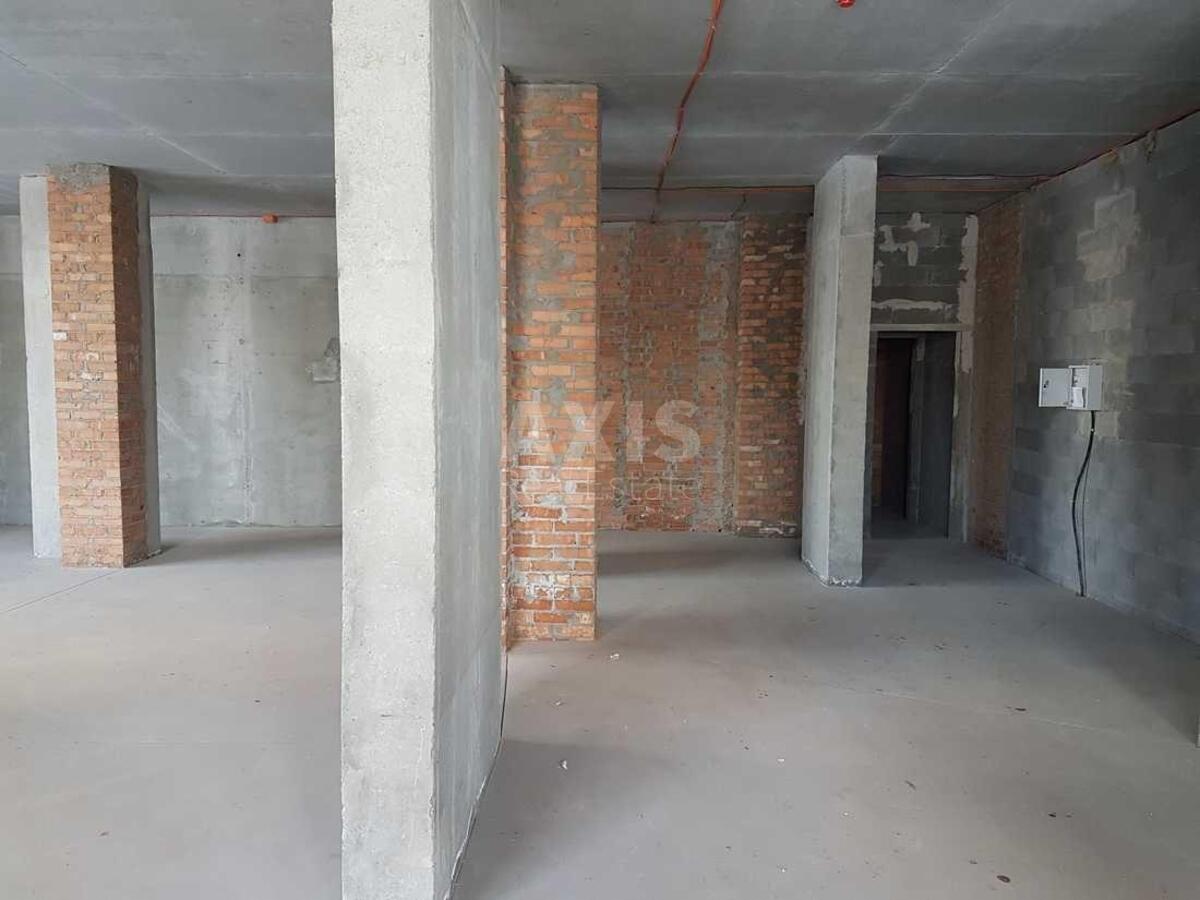 Trade object vul. Rodyny Kristeriv 16, 120m28