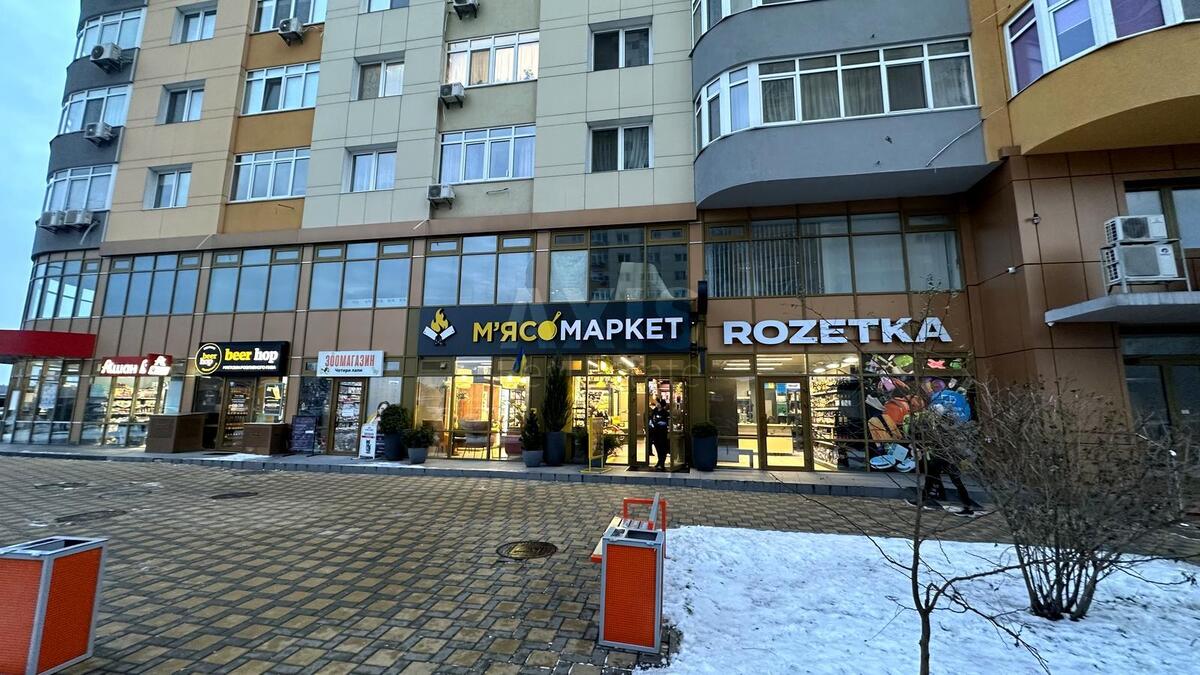 Объект торговли ул. Кондратюка Юрия 3, 115м2632047