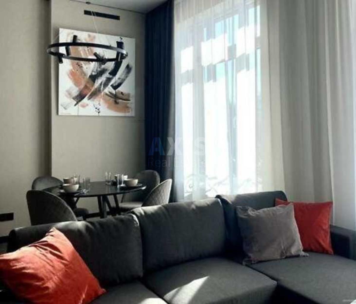 1k apartment vul. Kikvidze 19А1