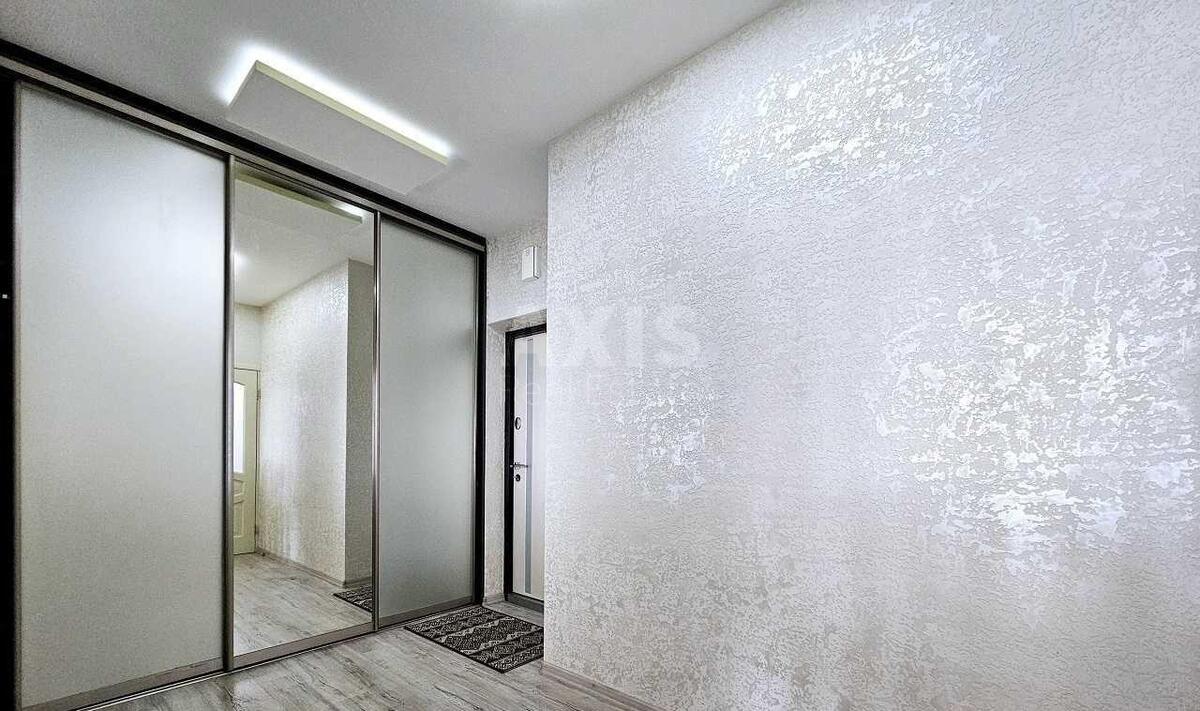 1k apartment vul. Dragomanova 2Б2