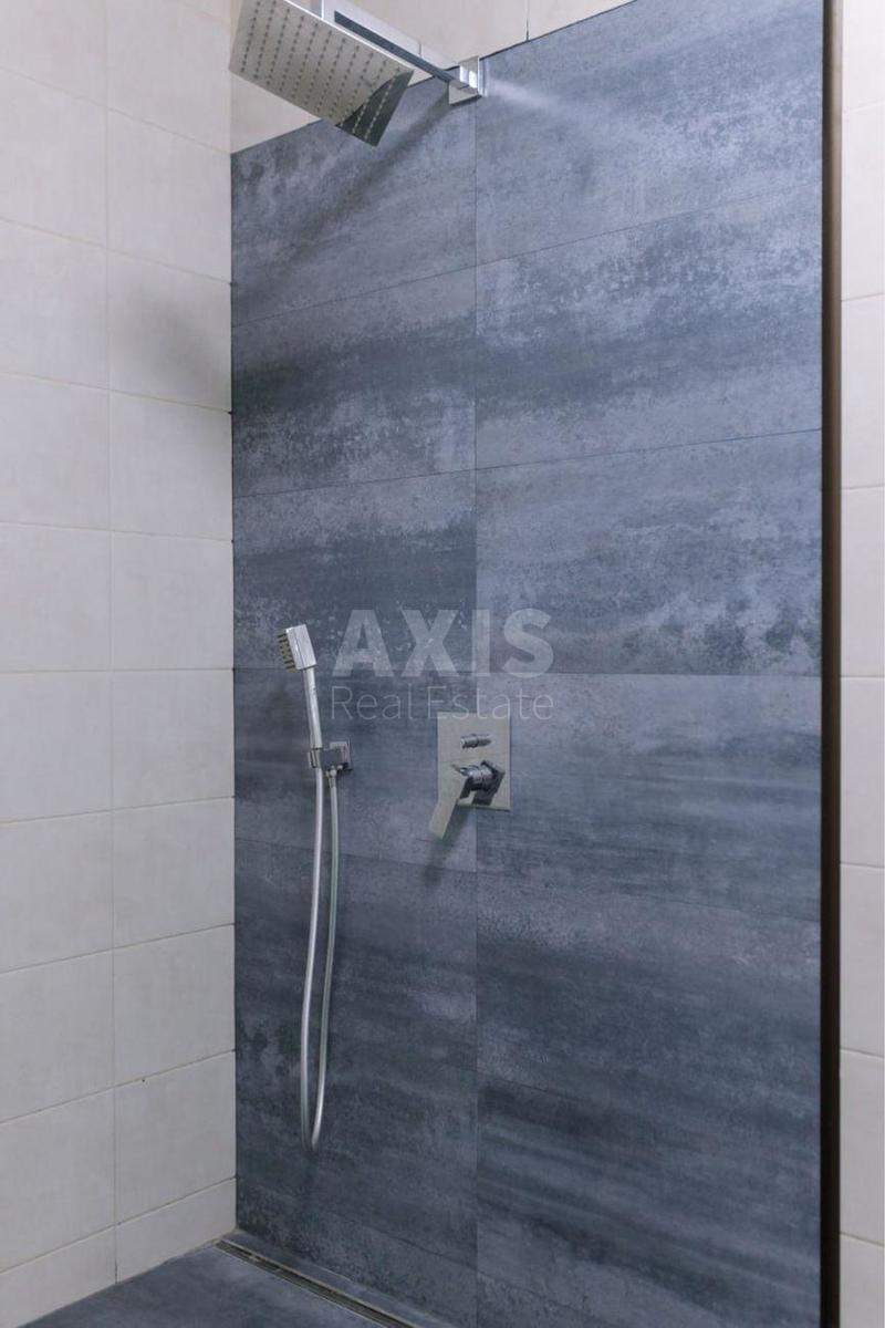 2k apartment vul. Myloslavs'ka 207