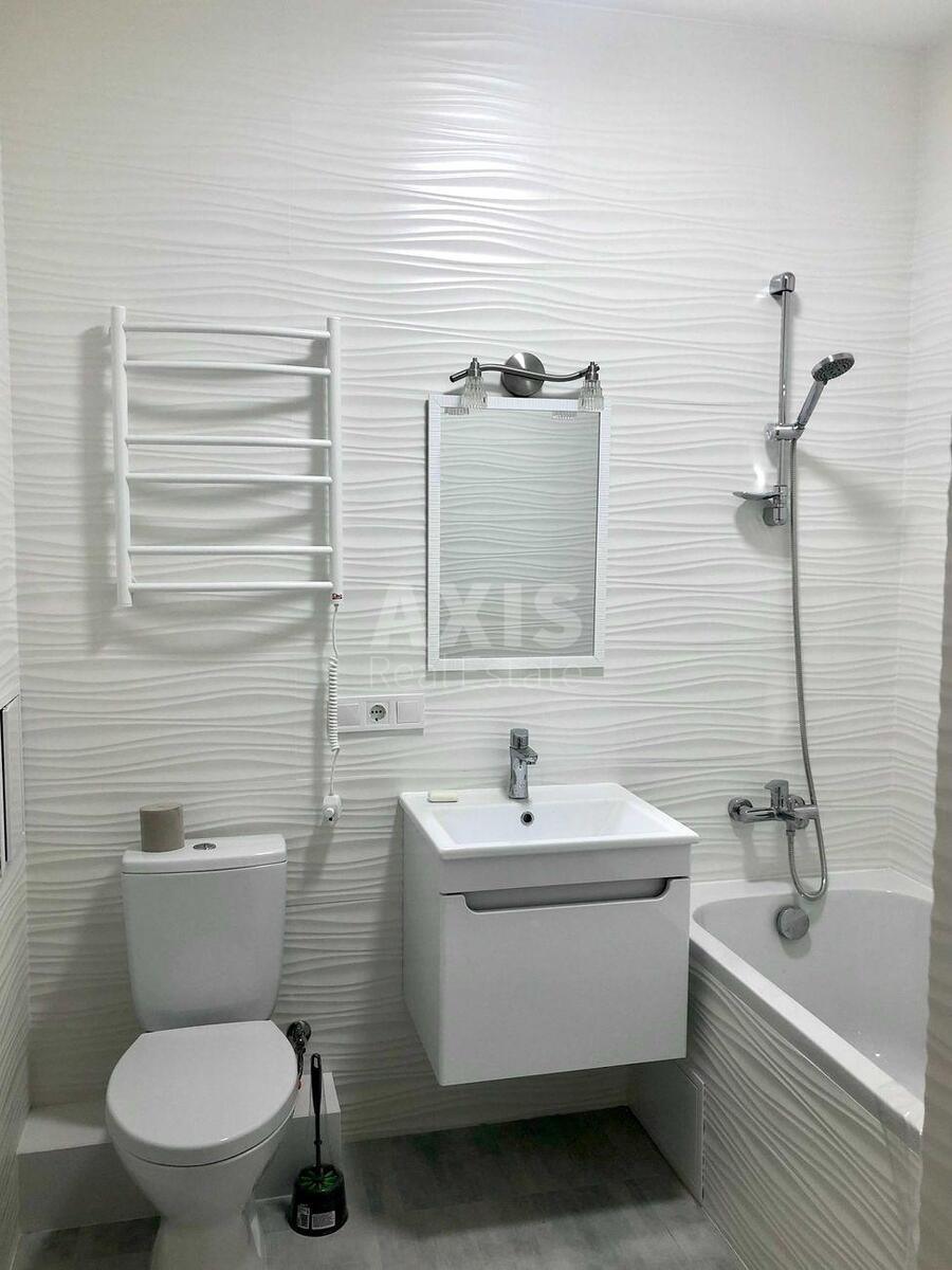1k apartment vul. Novopol'ova 27