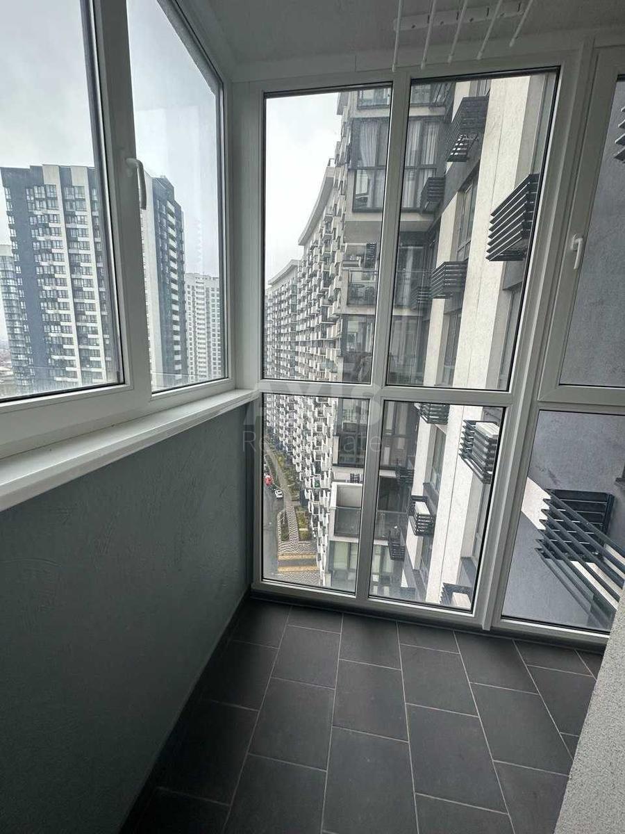 3k apartment vul. Osokors'ka 2А9