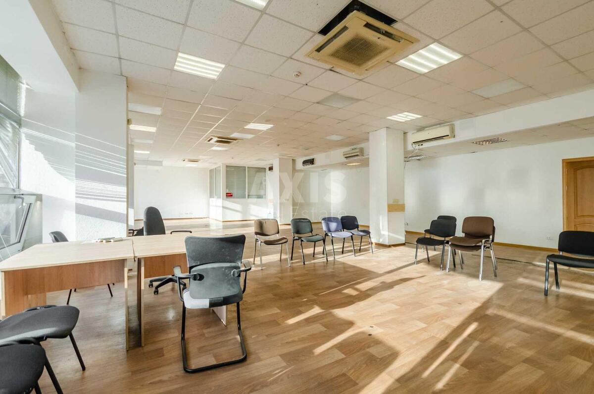 Office vul. Velyka Vasyl'kivs'ka 72, 289m2598623