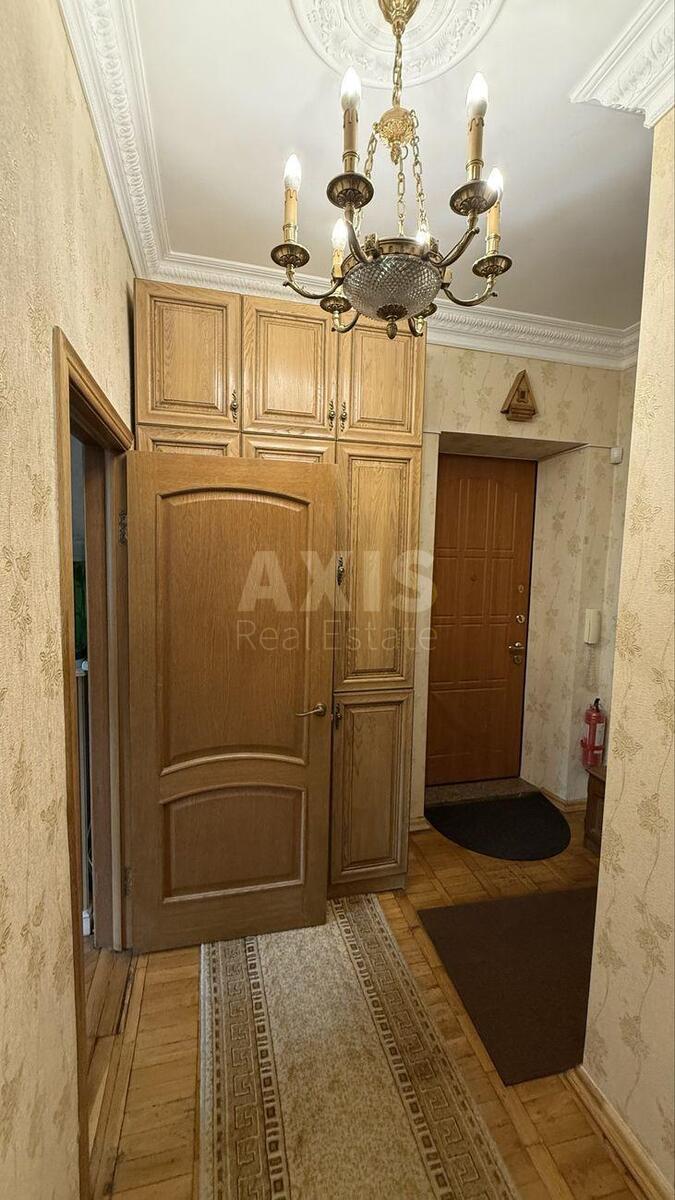 2к квартира пр-т Голосеевский 92/18