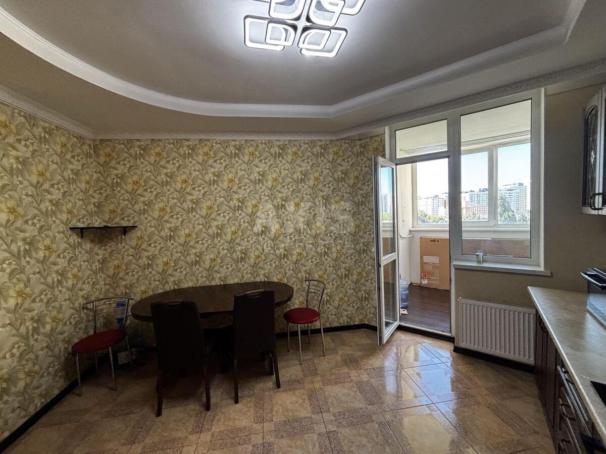 3k apartment vul. Myhajla Maksymovycha 3Г599800