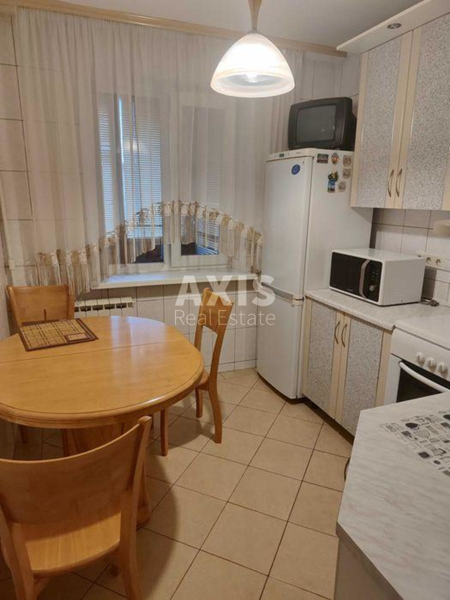 1k apartment pr-t Rokossovs'kogo Marshala 3Б