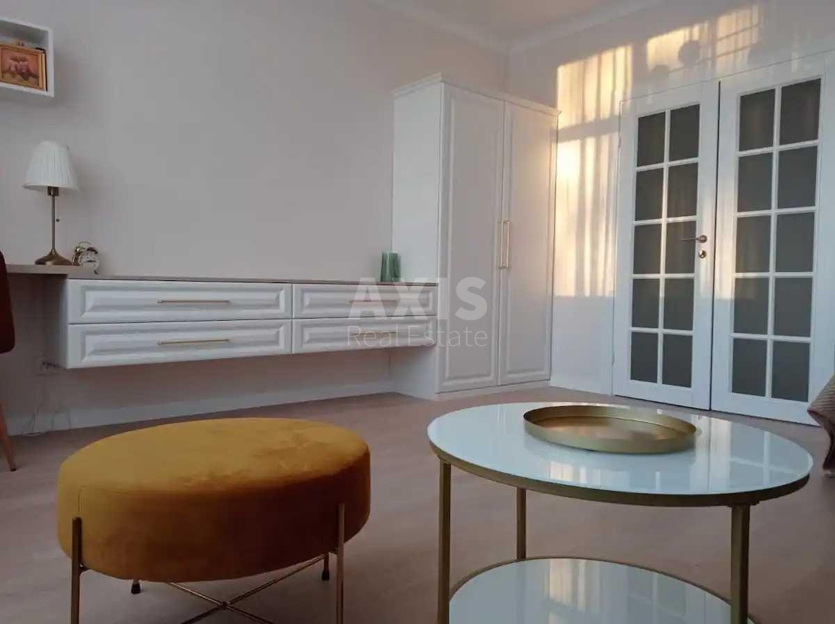 2k apartment vul. Sikors'kogo Igorja Aviakonstruktora 4Б1