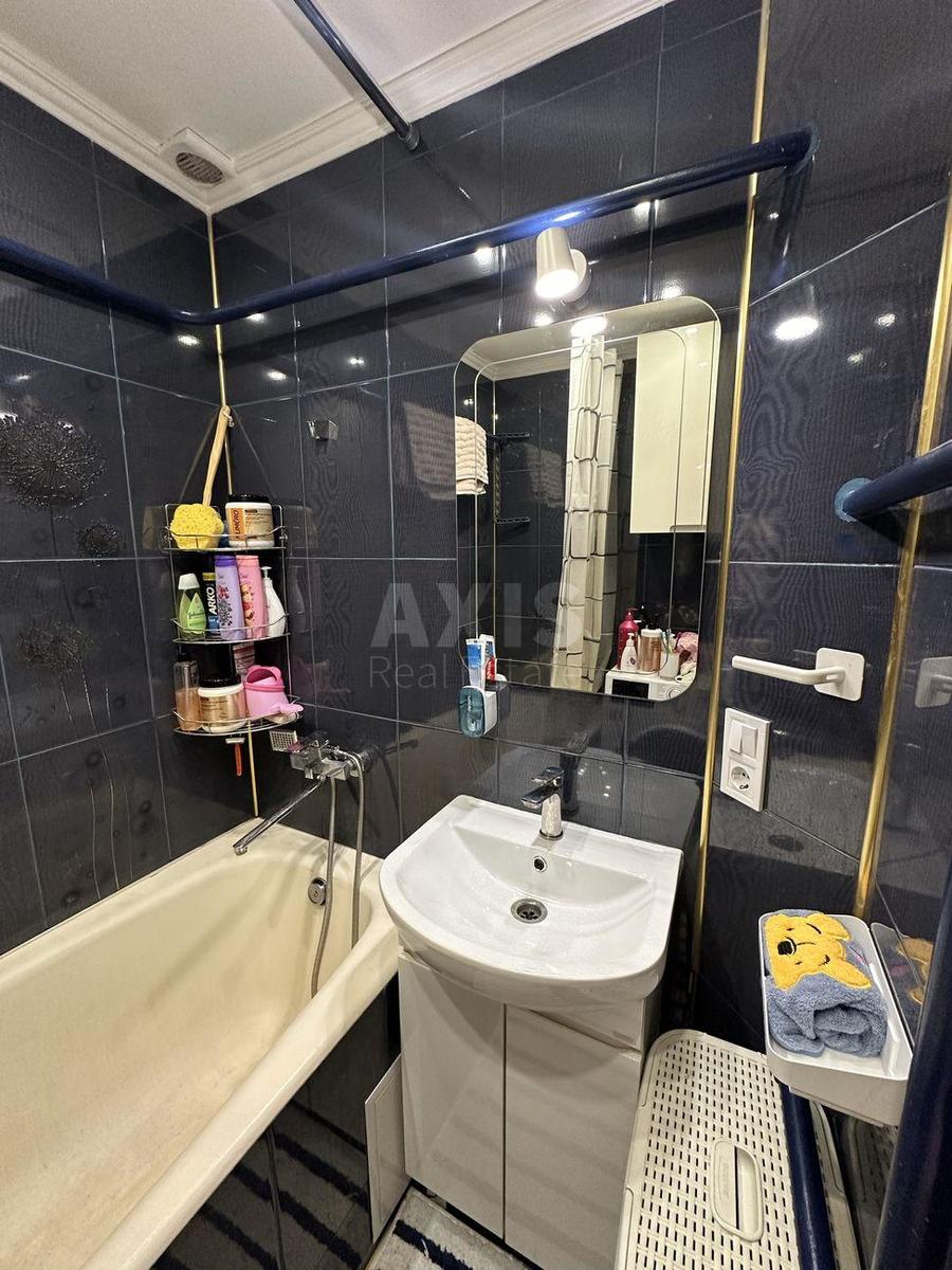2k apartment vul. Dragomanova 1111