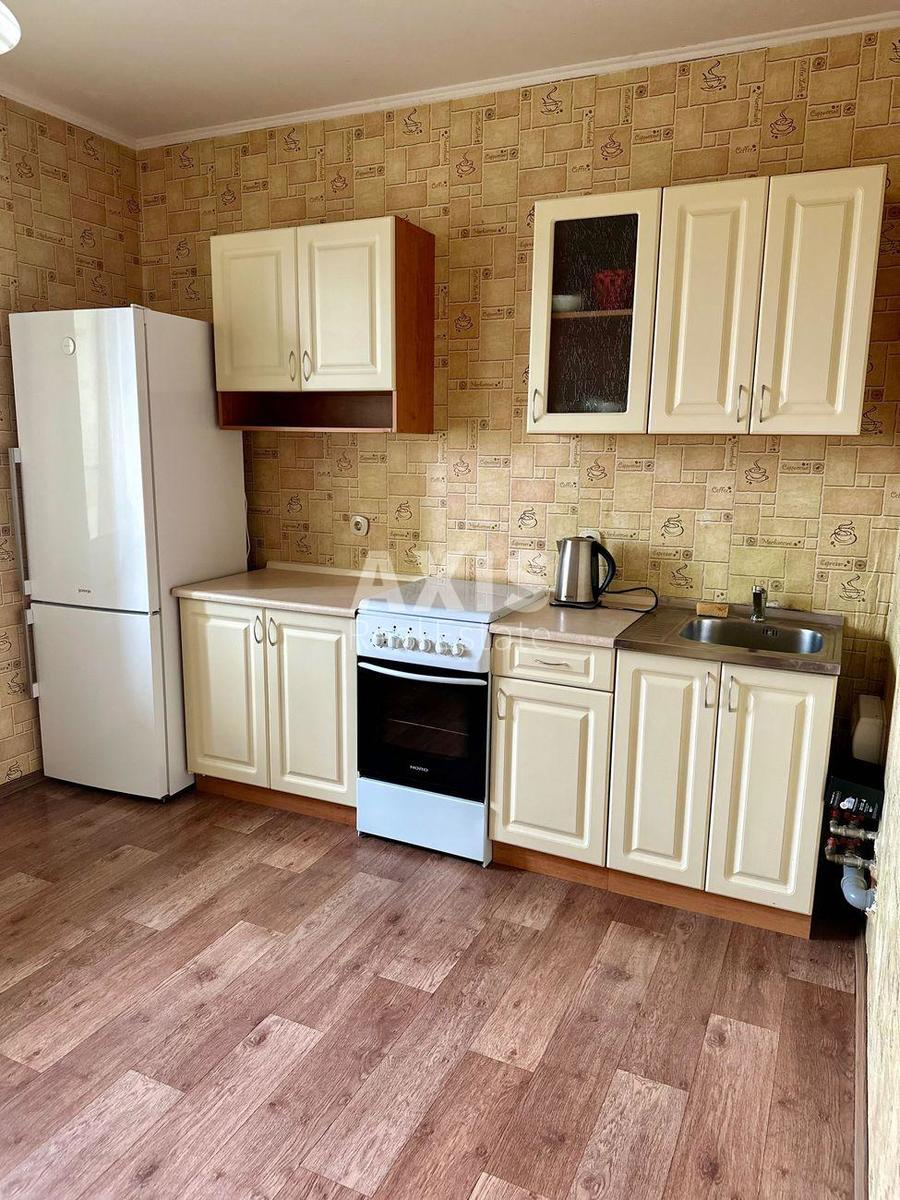 2k apartment vul. Zaval'na 10В