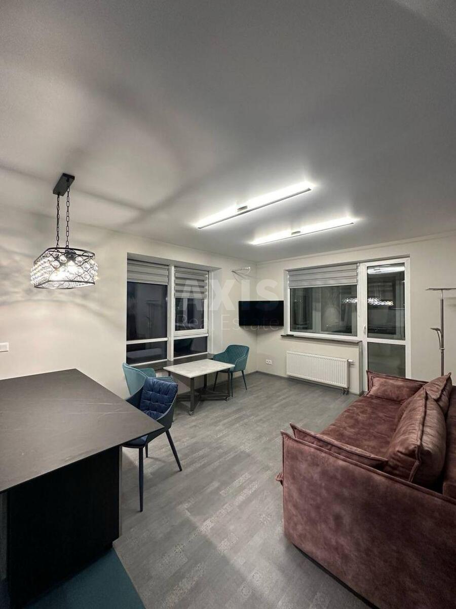 2k apartment vul. Zlatoustivs'ka 273