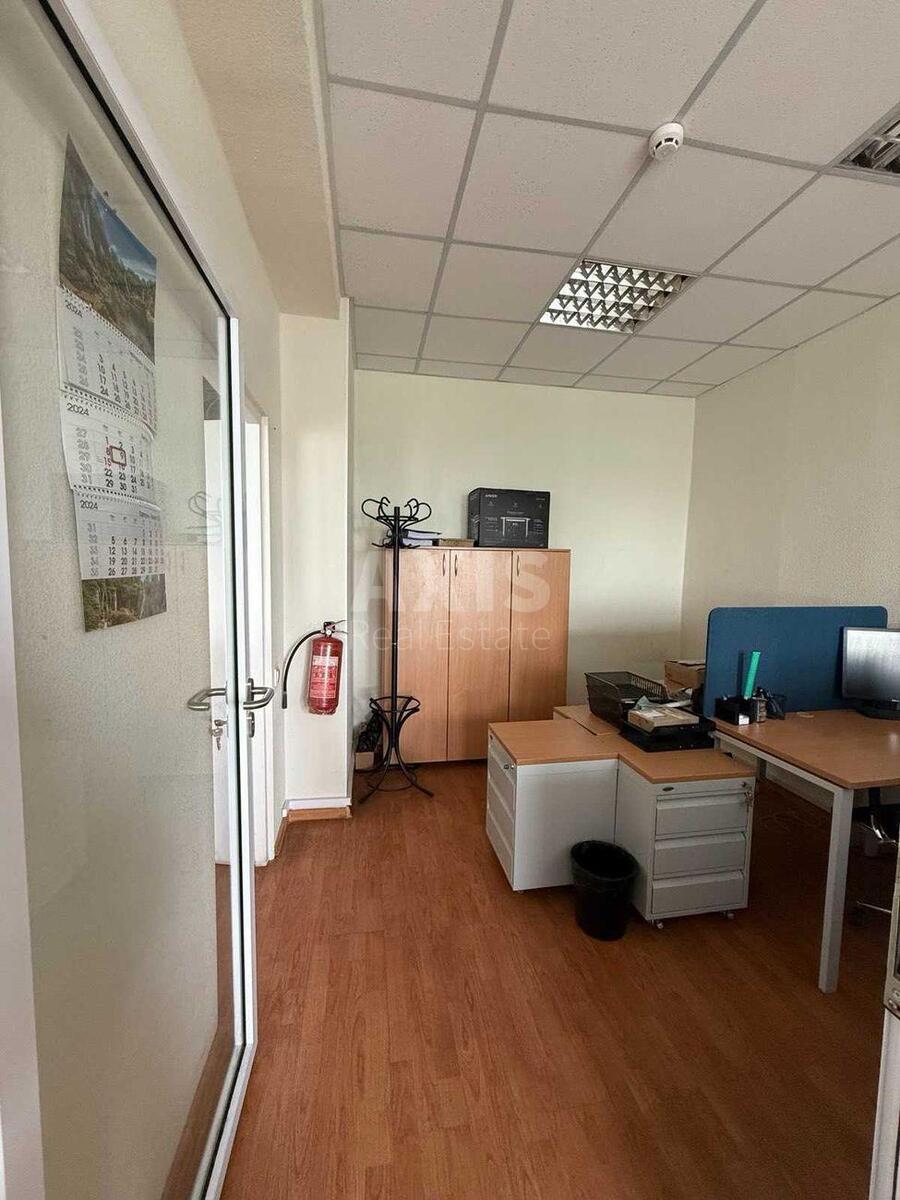 Office vul. Sverstjuka Jevgena 2А, 59m2571953