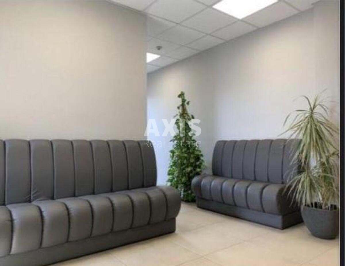 Office vul. Velyka Vasyl'kivs'ka 57/3, 623m2606100