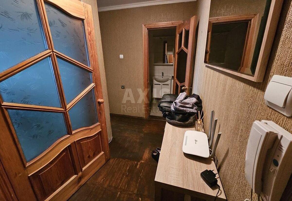1k apartment pl. Peremogy 89А5