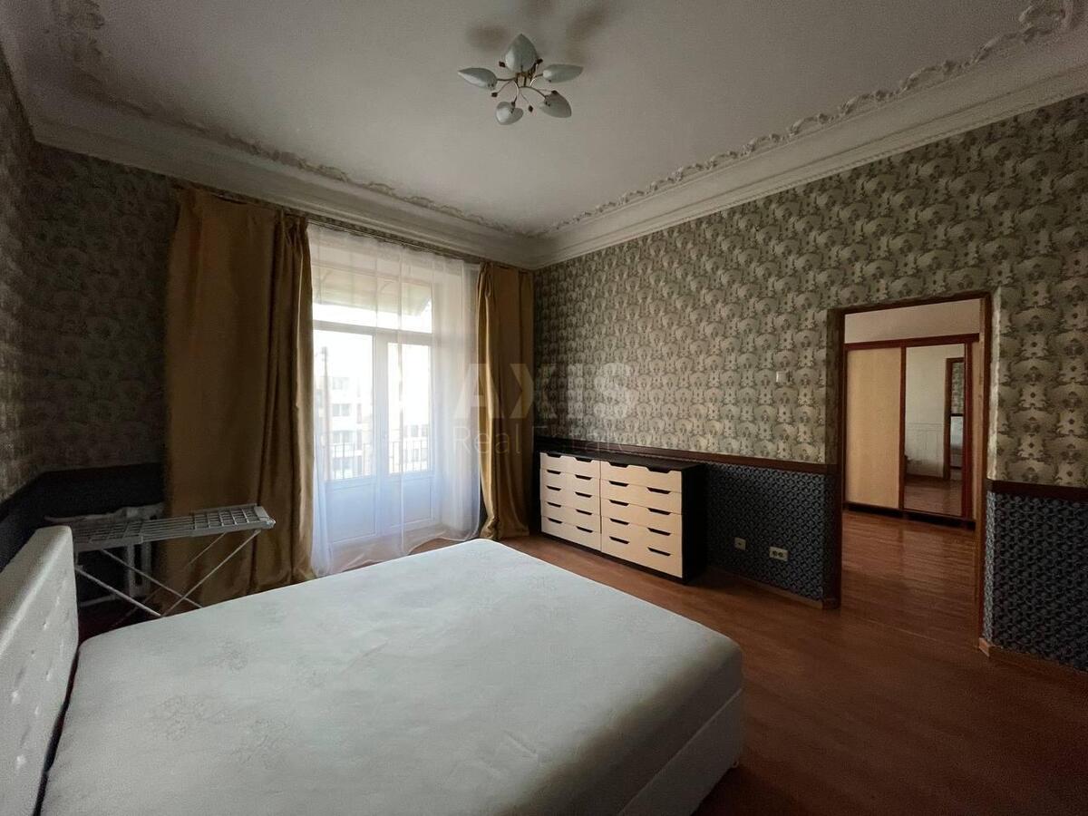 4k apartment bul. Shevchenka Tarasa 587