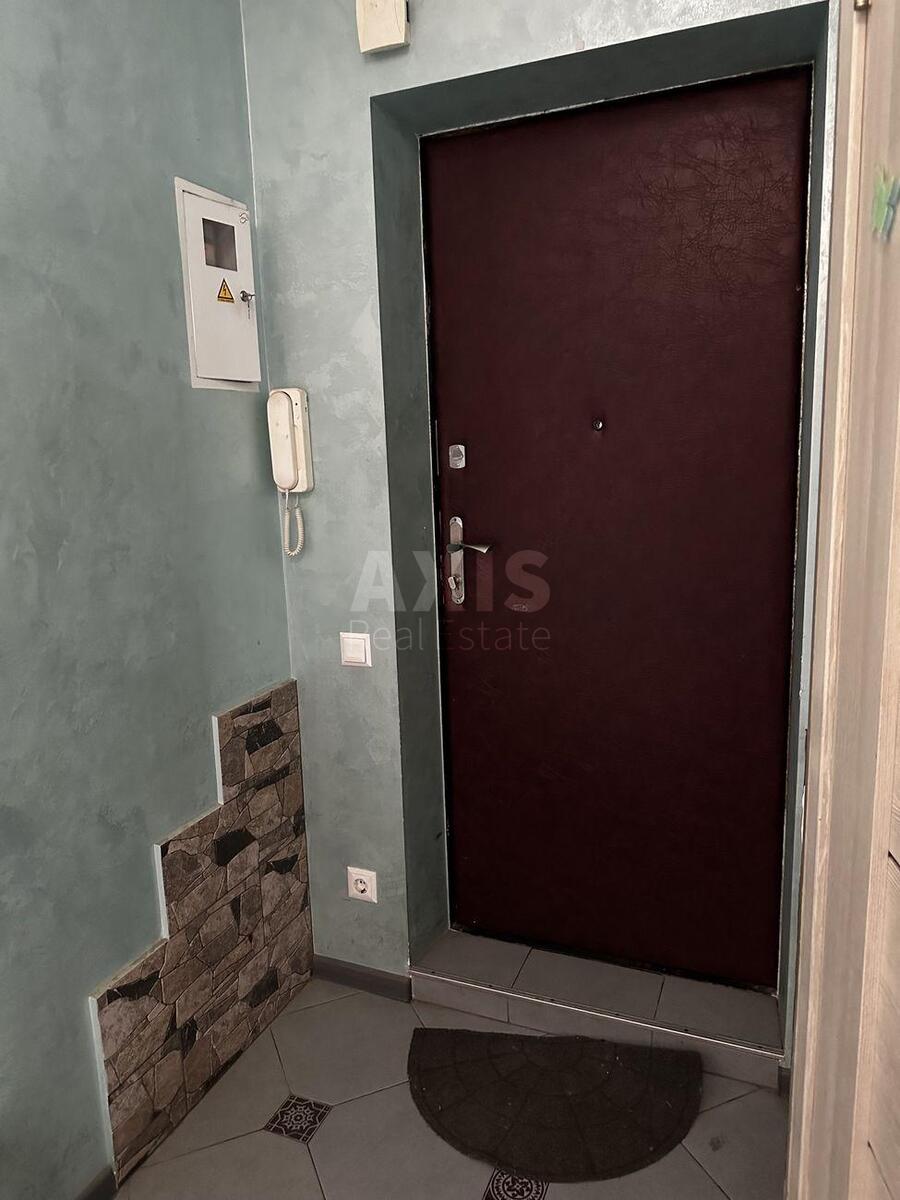 2k apartment vul. Bratyslavs'ka 165