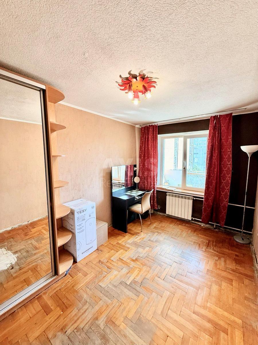 4k apartment vul. Svjatoshyns'ka 6595266