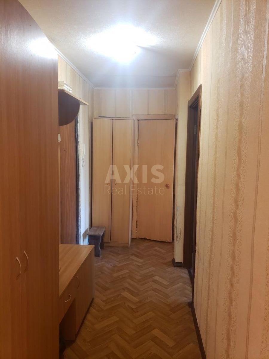 3k apartment vul. Buchmy Amvrosija 80