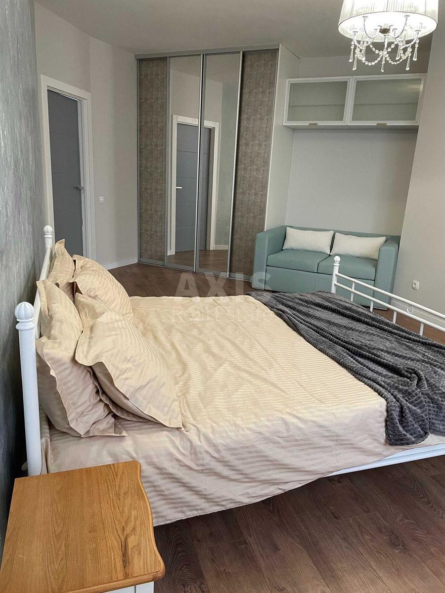 4k apartment vul. Knjazhyj Zaton 214
