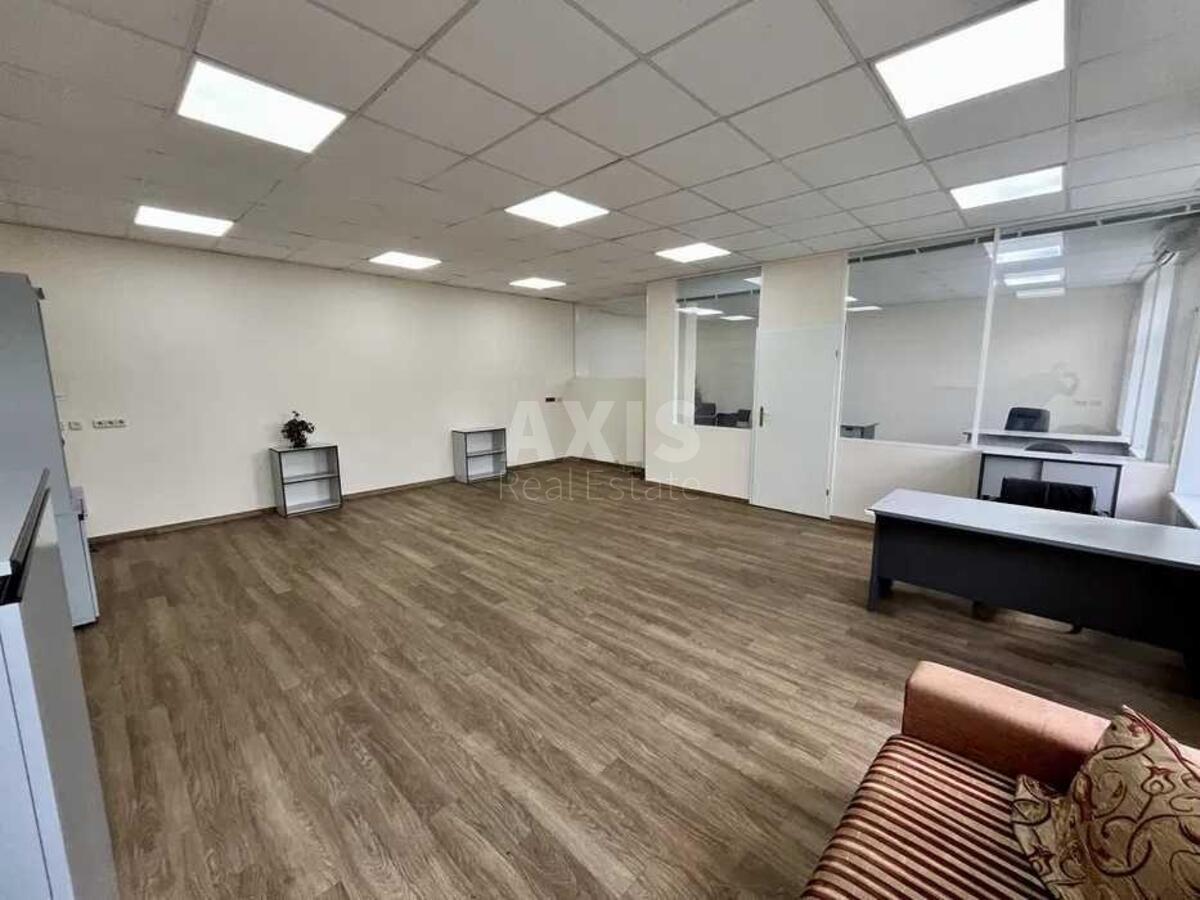 Office vul. Tereshhenkivs'ka 13, 128m23