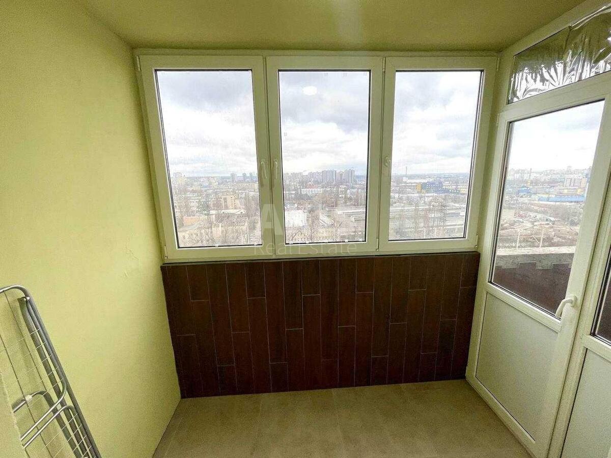 1k apartment prov. Baltijs'kyj 2312