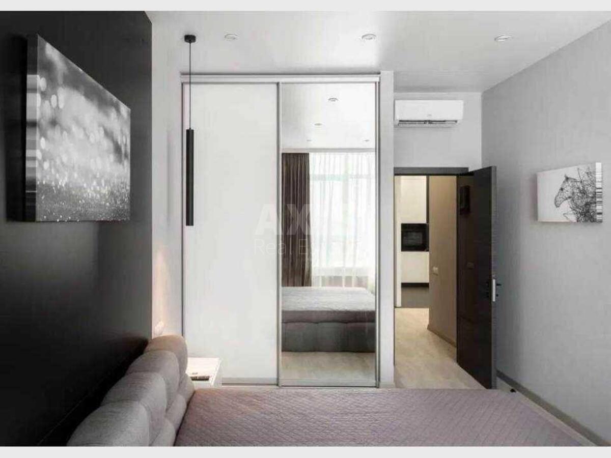 2k apartment bul. Lesi Ukrai'nky 77