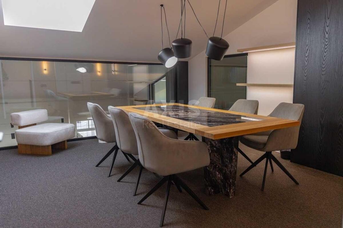 Office vul. Panasa Myrnogo 8, 170m25