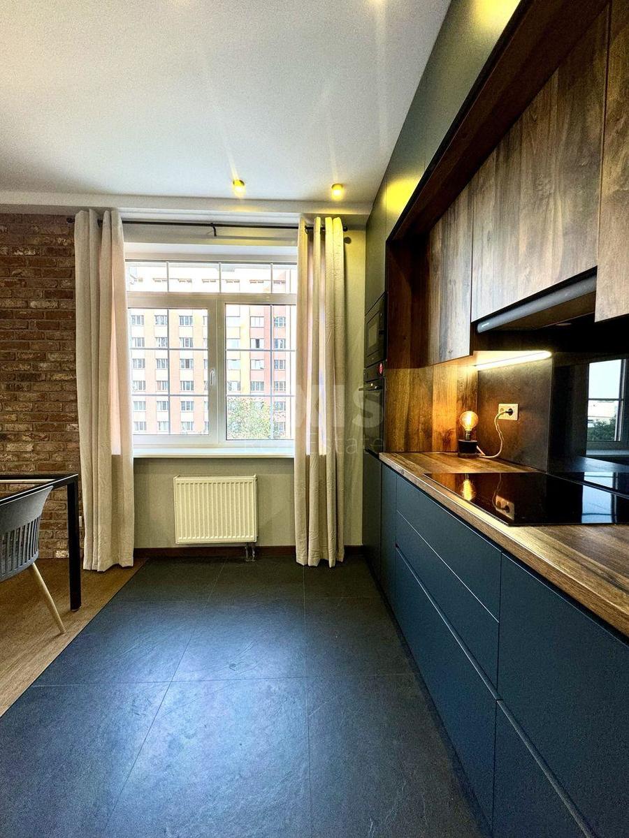 3k apartment vul. Myhajla Maksymovycha 240