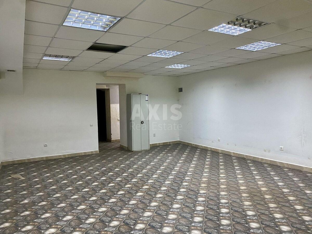 Объект торговли пр-т Голосеевский 108/1, 181м25